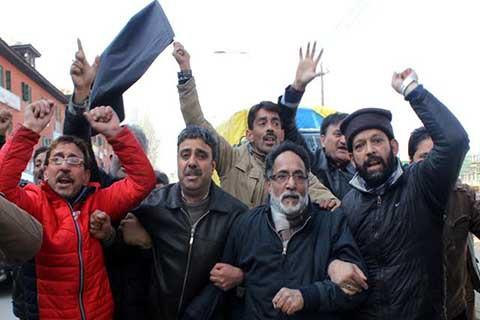 Increase in ration quota insufficient: Valley traders